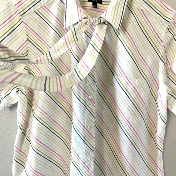 Talbots Womens Short Sleeve Button Down Shirt Pastel Striped Top With Tie XL - Picture 3 of 7